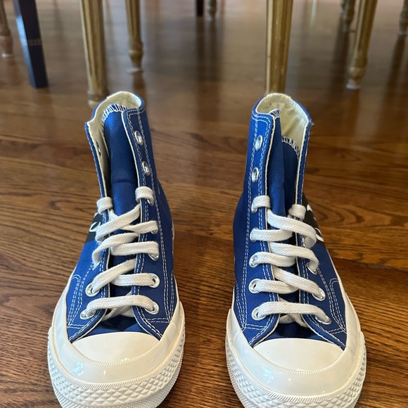 Blue comme does garçons PLAY x converse unisex single heart high-top sneaker - Picture 3 of 15